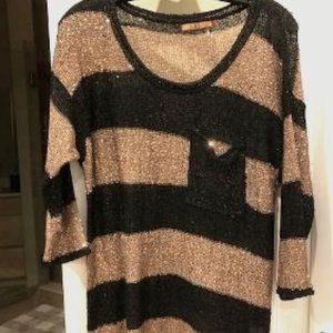 sparkly top with pocket